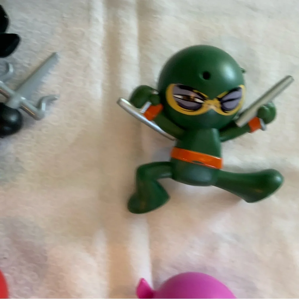 Fart Ninjas Qty 4 Motion Sounds Farty Pack Kids Toys WORKING  A1